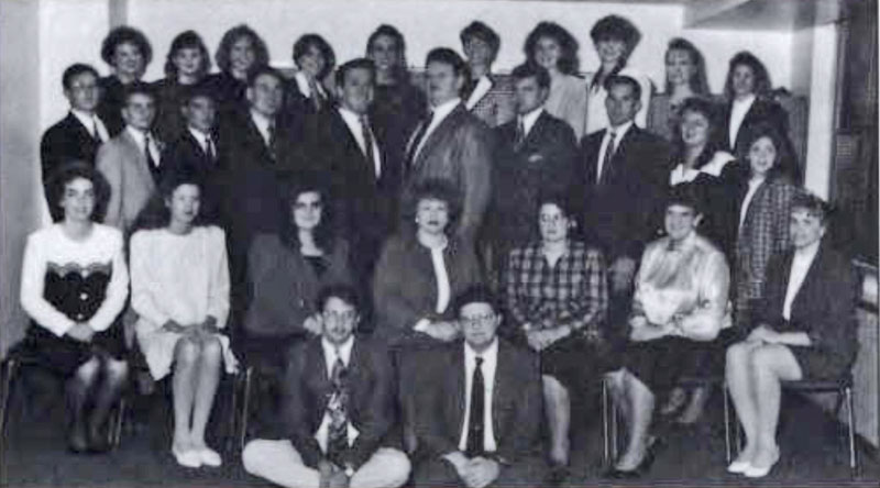 Delta Sigma Pi, Delta Tau chapter, 1993