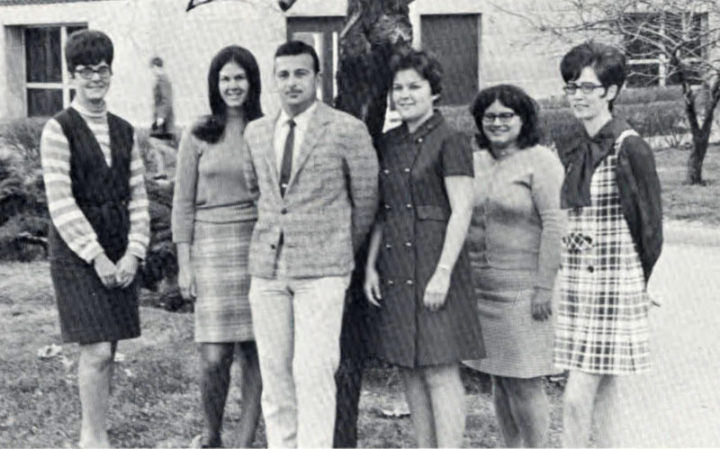 Pi Omega Pi, Chi Chapter, 1970