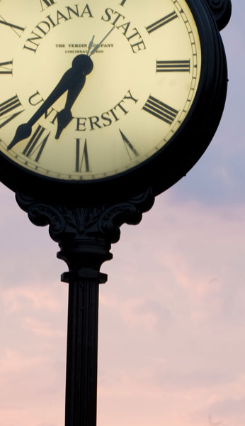 Campus Alumni Clock