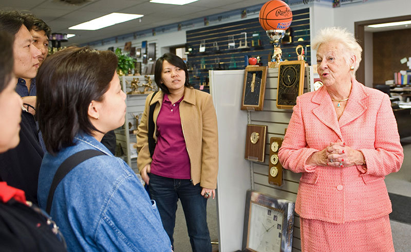 Thai delegation visit to Woodburn Graphics